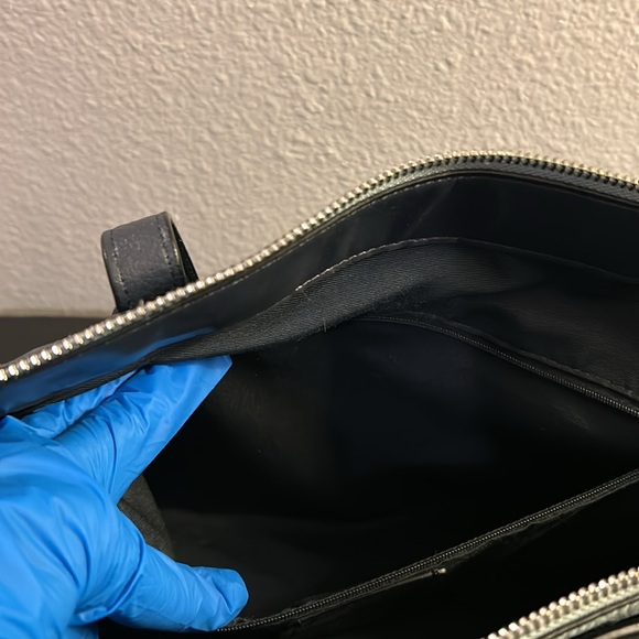 EUC- Coach Leather Pebble Tote. - Picture 9 of 14